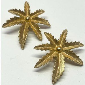 Vintage Sarah Coventry leaf earrings
